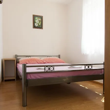 5000-2 Lokva Rogoznica